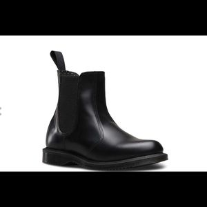 Women’s Dr. Martens Black Leather Chelsea Boot